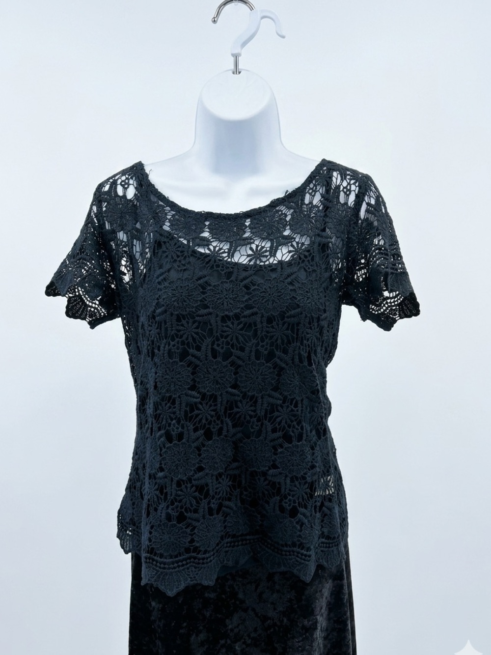 Adiva Navy Cropped Embellished Blouse